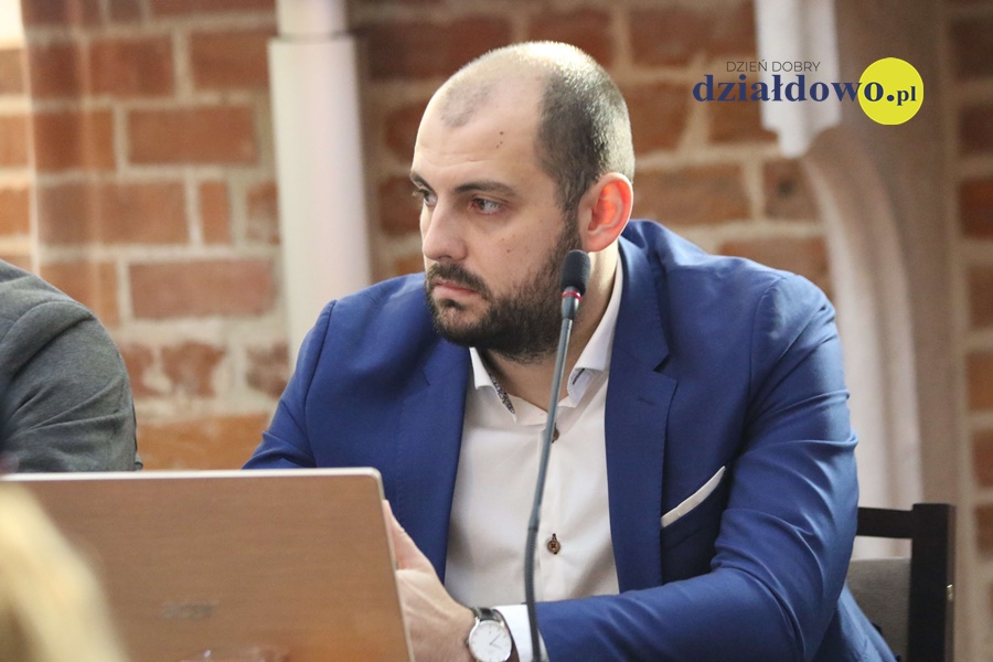 Interpelacja radnego Patryka Piekarskiego