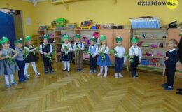 Pasowanie na przedszkolaka grupy „Żabki” w Przedszkolu nr 4 w Działdowie