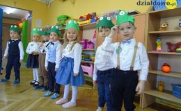 Pasowanie na przedszkolaka grupy „Żabki” w Przedszkolu nr 4 w Działdowie