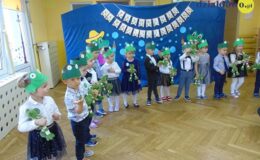Pasowanie na przedszkolaka grupy „Żabki” w Przedszkolu nr 4 w Działdowie