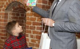 Wręczenie nagród i wyróżnień w konkursie na Kartkę Bożonarodzeniową