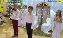 „Cud betlejemskiej nocy…” – Jasełka Bożonarodzeniowe w Przedszkolu nr 4 w Działdowie [zdjęcia]