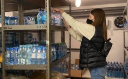Akcja Samorządu Uczniowskiego na rzecz pacjentów szpitala [zdjęcia]