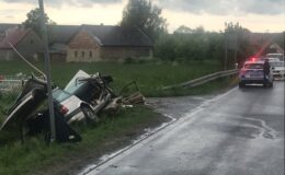 Kierowca i pasażer trafili do szpitala