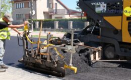 Druga warstwa asfaltu na ul. Krasickiego