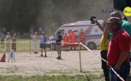 Zawody zaprzęgów parokonnych w Malinowie