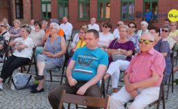 Kolorowe wiersze Bogumiły Stachowiak w interpretacji Magdaleny Warzechy