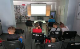 Turniej FIFA 21 w Miejskiej Bibliotece Publicznej