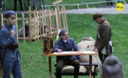 Żywa lekcja historii – piknik i spektakl