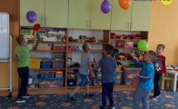 Nauka gry w tenisa w Przedszkolu nr 3 w Działdowie