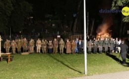 Żywa lekcja historii – piknik i spektakl
