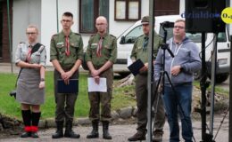 Odsłonięcie odrestaurowanego pomnika na terenie byłego obozu Soldau w Działdowie
