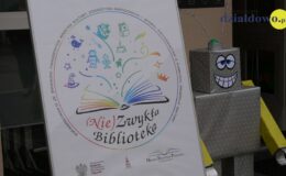 Marsz robotów, czyli „Robo-marsz” w naszej bibliotece