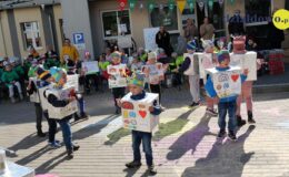 Marsz robotów, czyli „Robo-marsz” w naszej bibliotece