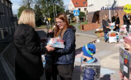 Marsz robotów, czyli „Robo-marsz” w naszej bibliotece