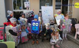 Marsz robotów, czyli „Robo-marsz” w naszej bibliotece