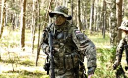 Terytorialsi na poligonie w Orzyszu