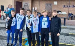 Czwórbój lekkoatletyczny i Mistrzostwa klas VIII w piłce nożnej