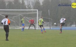 Czwórbój lekkoatletyczny i Mistrzostwa klas VIII w piłce nożnej