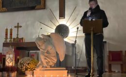 „Zaduszki Poetyckie” z Elżbietą Szczepkowska i Andrzejem Malesą