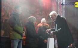 Świąteczne spotkanie przy ratuszu