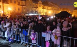Świąteczne spotkanie przy ratuszu