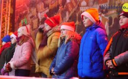Świąteczne spotkanie przy ratuszu