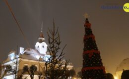 Świąteczne spotkanie przy ratuszu