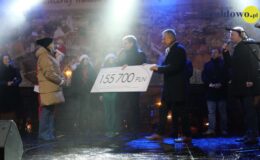Świąteczne spotkanie przy ratuszu