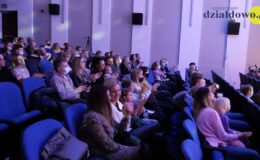 Koncert świątecznych  piosenek „Coraz bliżej święta”