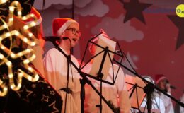 Koncert świątecznych  piosenek „Coraz bliżej święta”