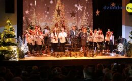 Koncert świątecznych  piosenek „Coraz bliżej święta”