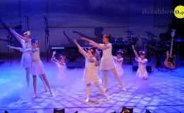 Świąteczny Koncert Szkoły Muzyki i Tańca Art Music