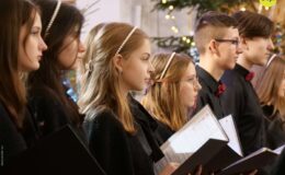 Koncert kolę „Daj nam Boże Dziecię, pokój na tym świcie”