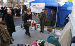 Dzień Pamięci Ofiar obu totalitaryzmów na Warmii i Mazurach