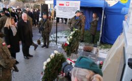 Dzień Pamięci Ofiar obu totalitaryzmów na Warmii i Mazurach