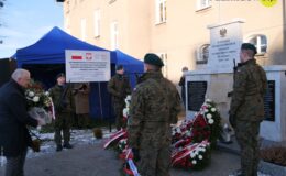 Dzień Pamięci Ofiar obu totalitaryzmów na Warmii i Mazurach