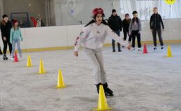 „Czwórka” zwyciężyła w II Wieloboju łyżwiarskim