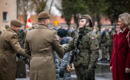 Przysięga żołnierzy 4 Warmińsko-Mazurskiej Brygady Obrony Terytorialnej