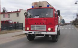 Dwa pojazdy pożarnicze przekazane ukraińskim strażakom
