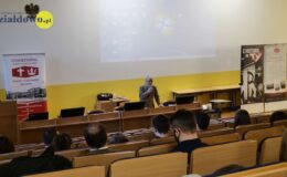Redaktor Piotr Szubarczyk przypomina historię symbolu Polski Walczącej