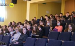 Redaktor Piotr Szubarczyk przypomina historię symbolu Polski Walczącej