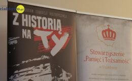 Redaktor Piotr Szubarczyk przypomina historię symbolu Polski Walczącej