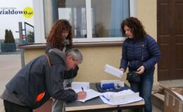 Akcja PGKiM. Sprzątanie lasu, zbiórka opon i zakrętek