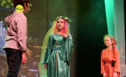 Heheszki na scenie – „Opowieść o Dziewczynce-Wiewiórce”