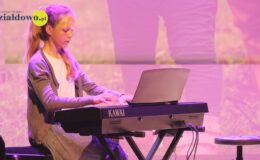 „Gramy dla Kochanej Mamy” – koncert uczniów szkoły muzycznej