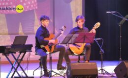 „Gramy dla Kochanej Mamy” – koncert uczniów szkoły muzycznej
