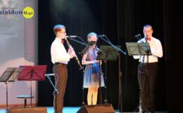 „Gramy dla Kochanej Mamy” – koncert uczniów szkoły muzycznej