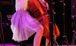 „Gramy dla Kochanej Mamy” – koncert uczniów szkoły muzycznej