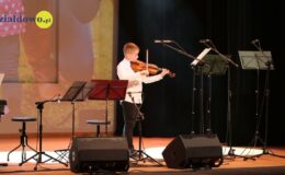 „Gramy dla Kochanej Mamy” – koncert uczniów szkoły muzycznej